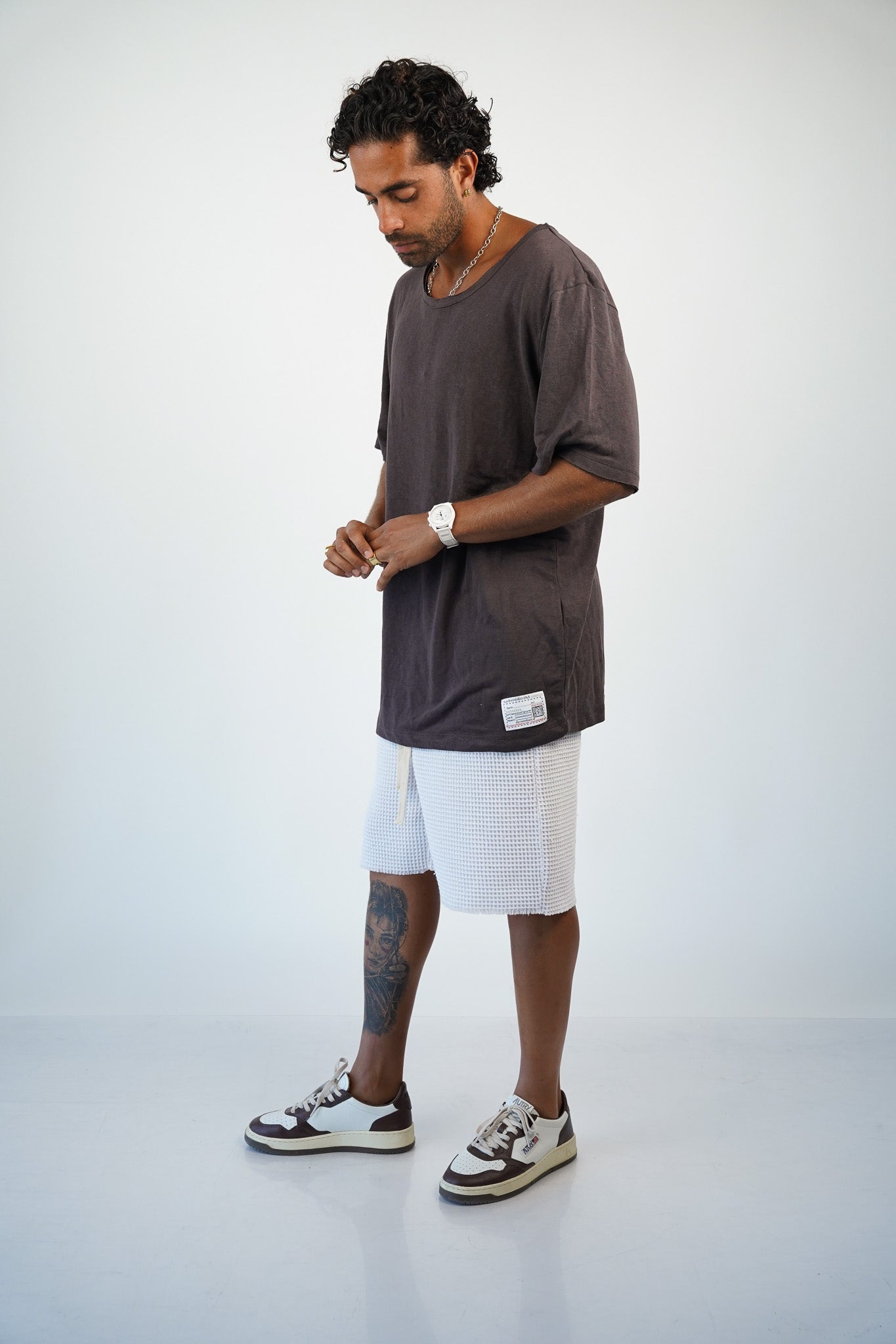 LINEN TEE - BROWN