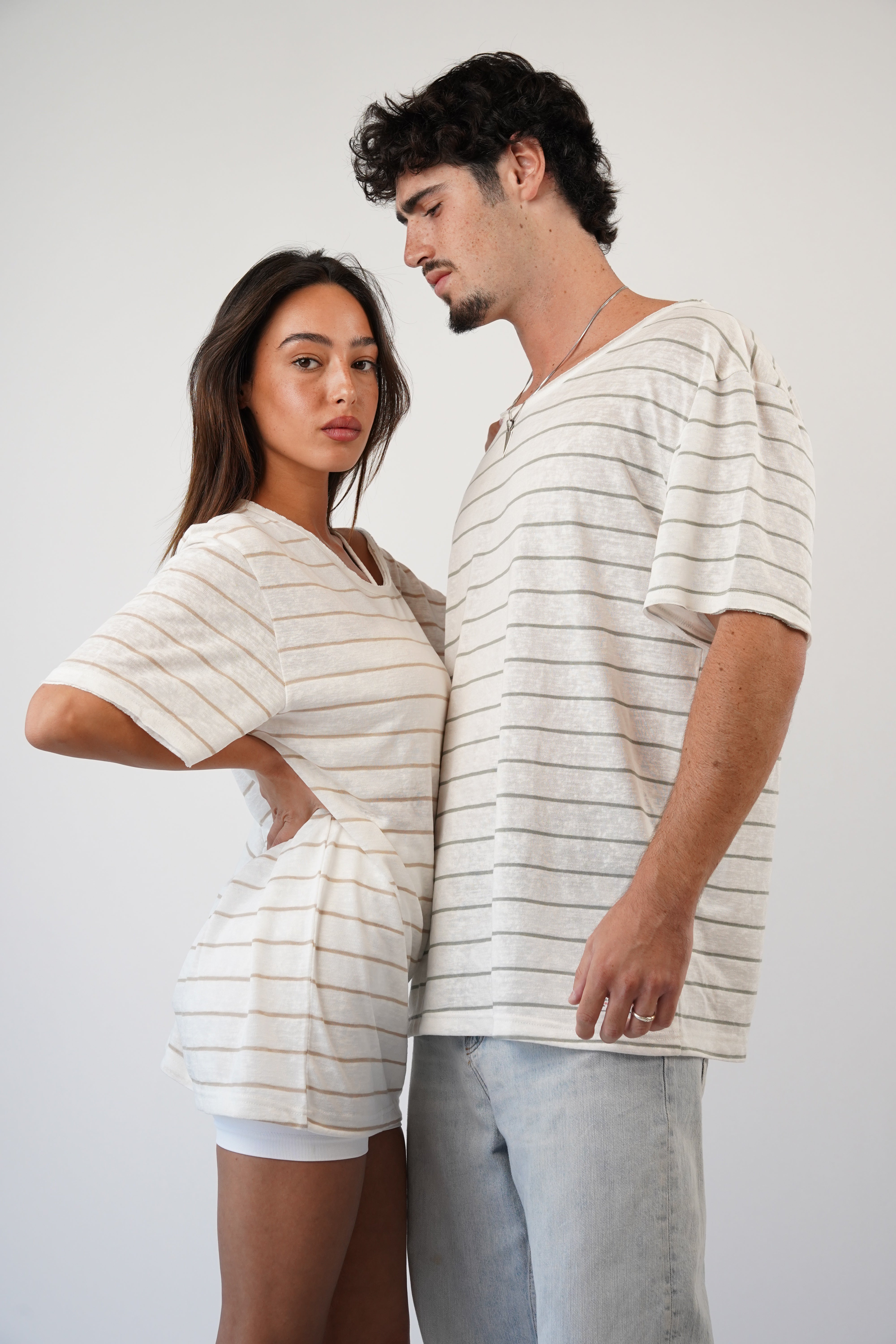 LINEN TEE - BEIGE & WHITE