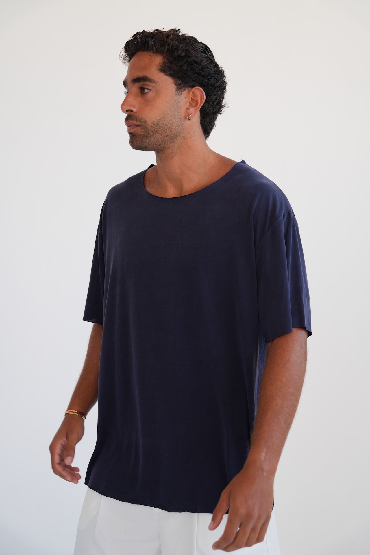 BASE TEE - NAVY BLUE