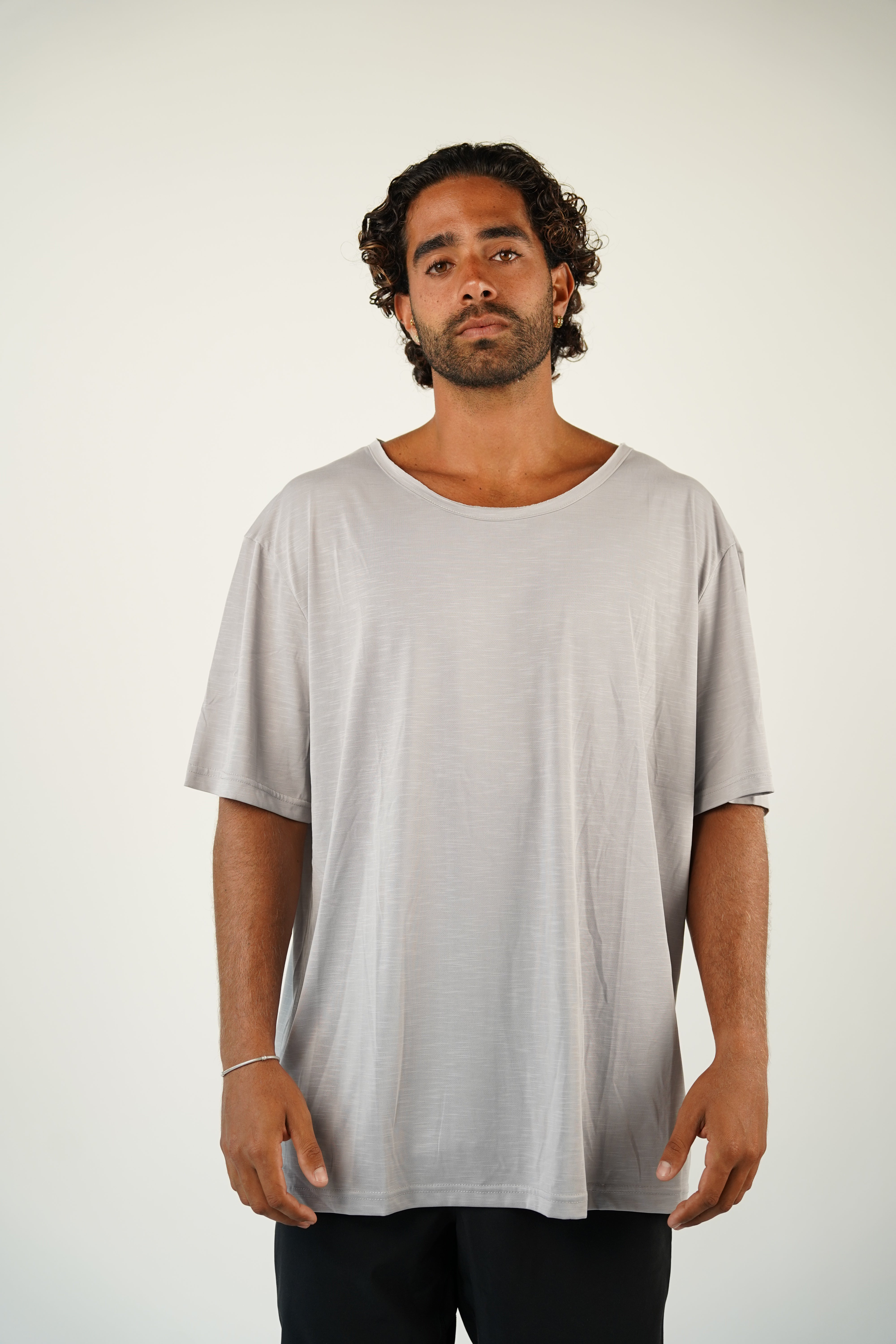 BASE TEE - GRAY
