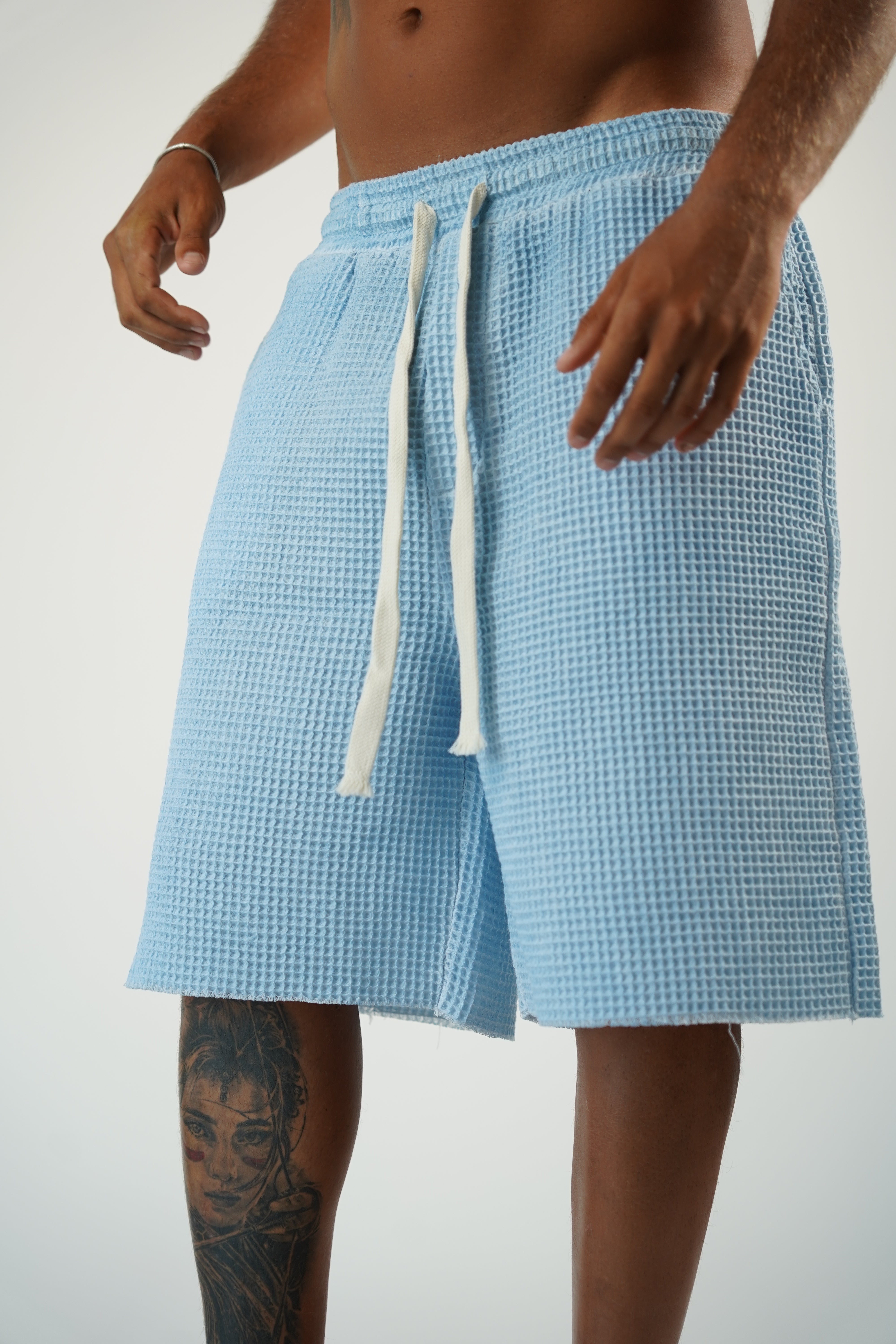 WAFFLE SHORTS - LIGHT BLUE