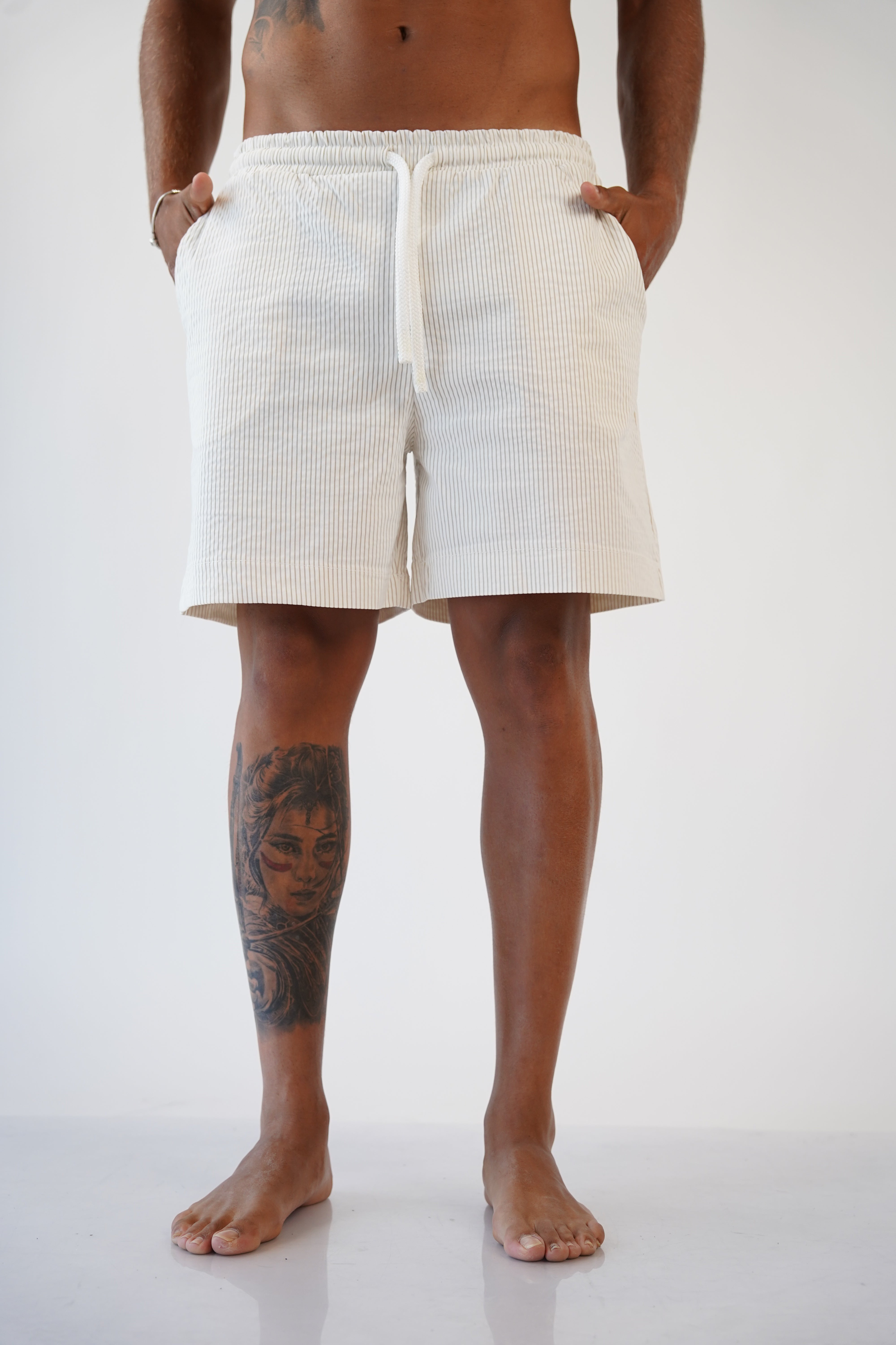 STRIPED SHORTS - BEIGE & WHITE