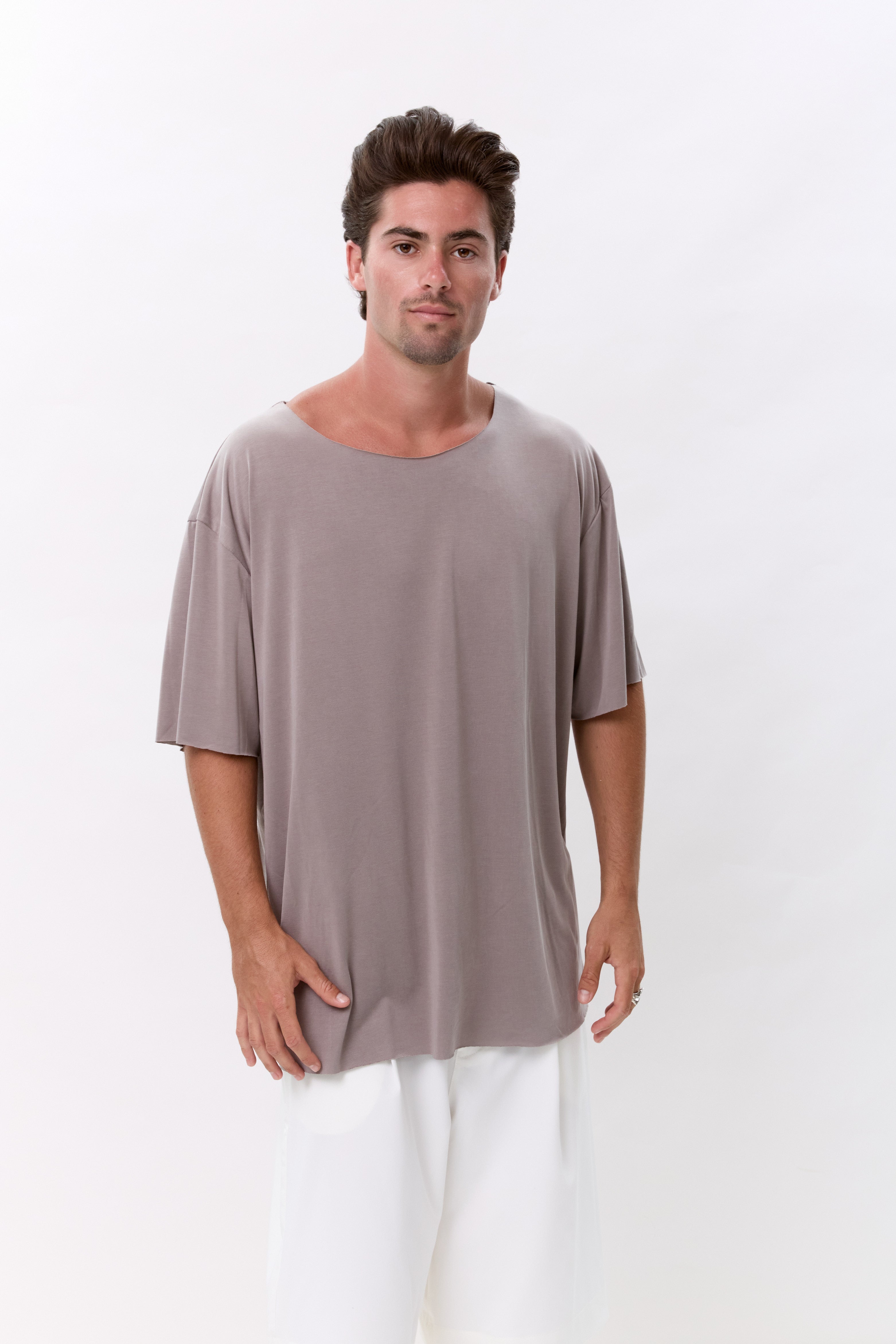 BASE TEE - LIGHT GRAY