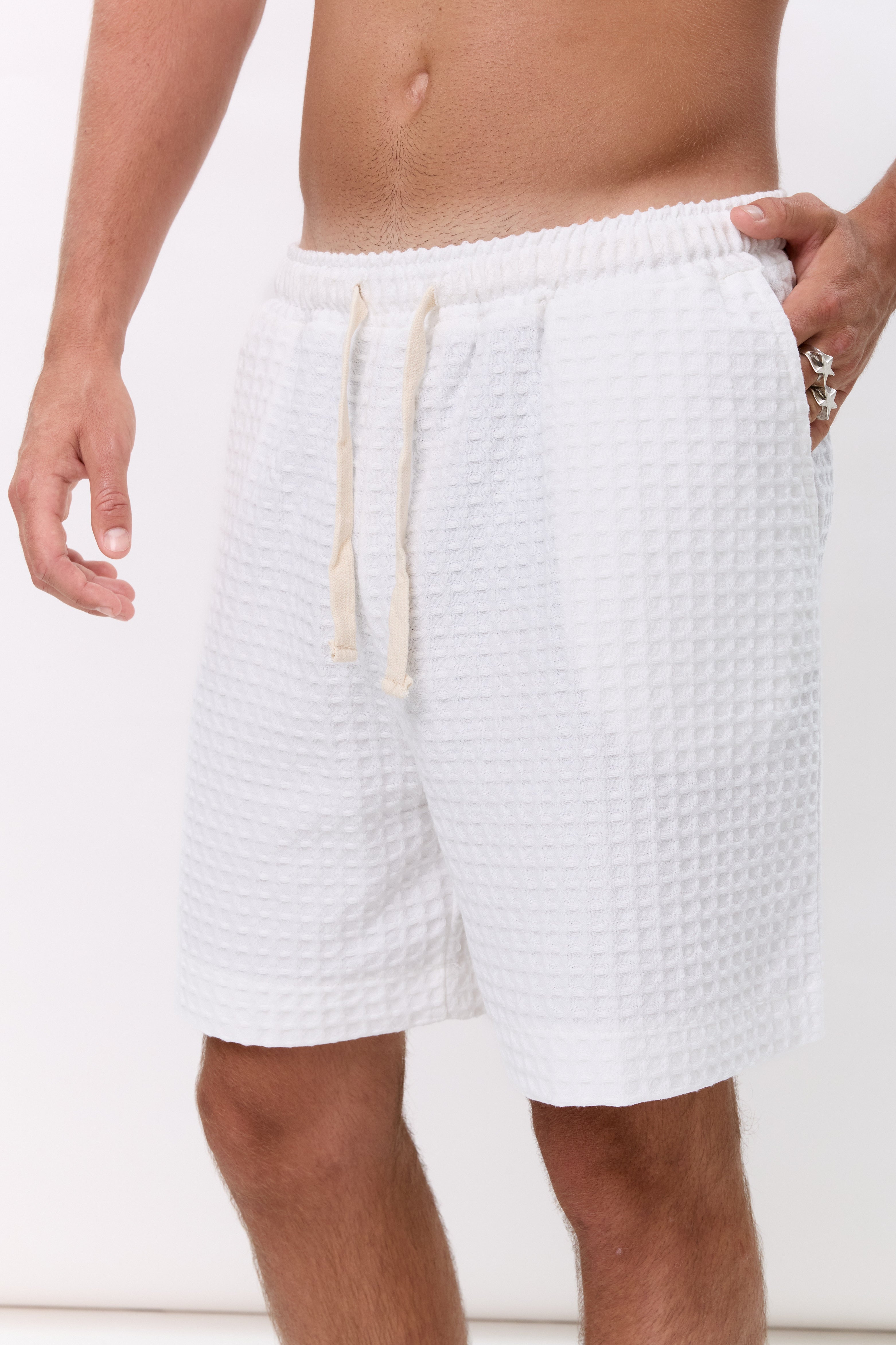 WAFFLE SHORTS - WHITE