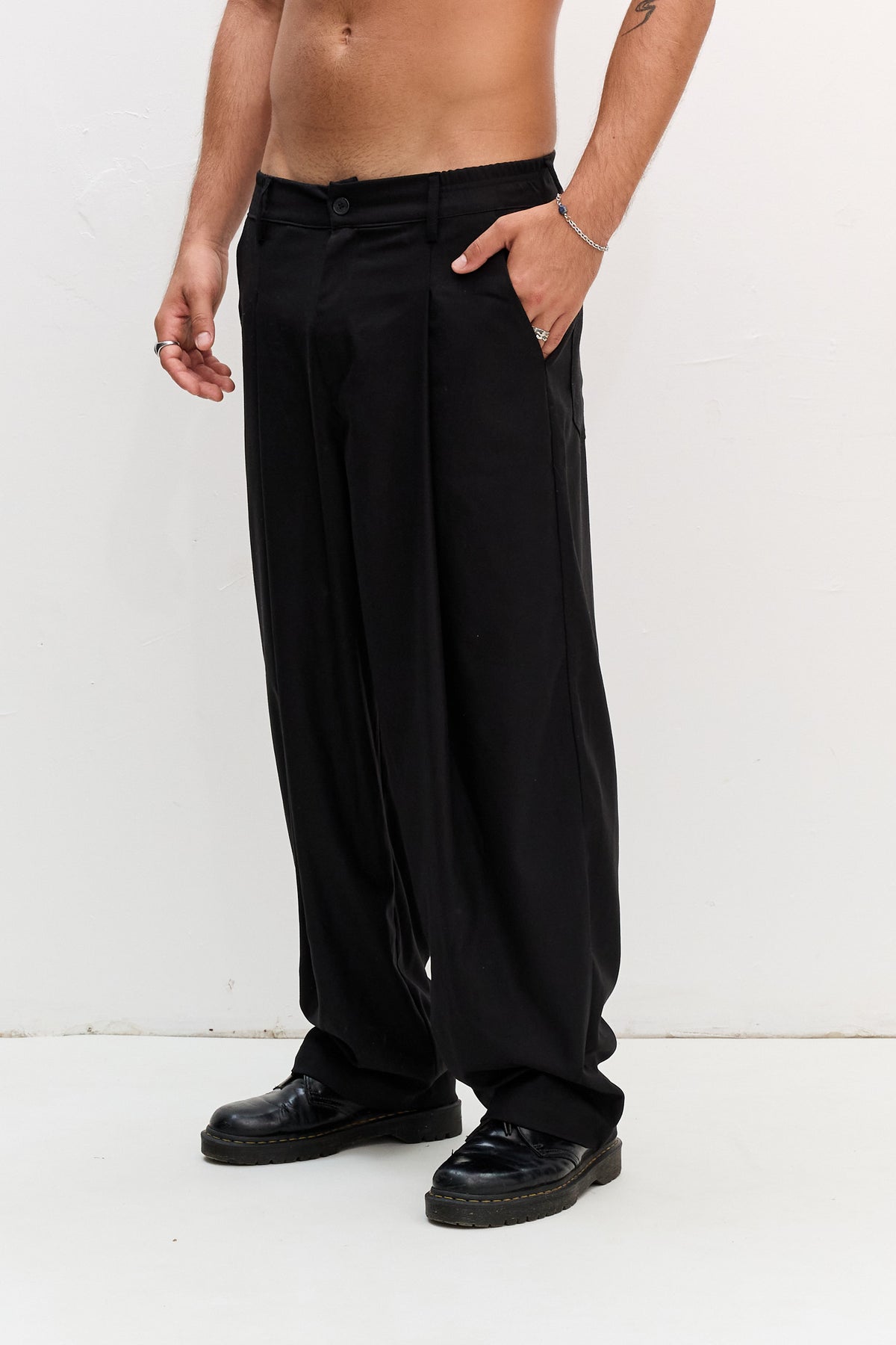 SUIT PANTS - BLACK