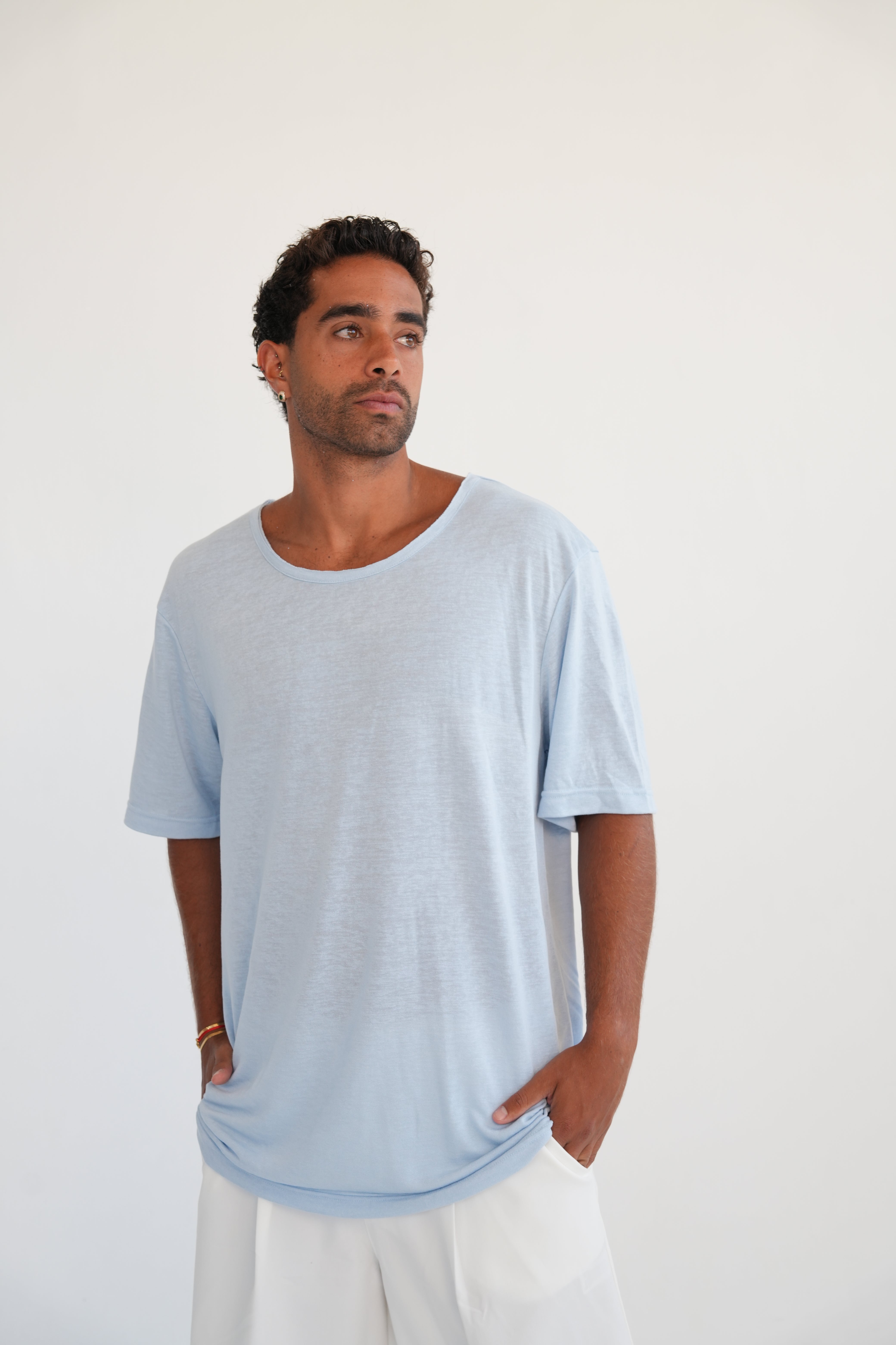 LINEN TEE - LIGHT BLUE