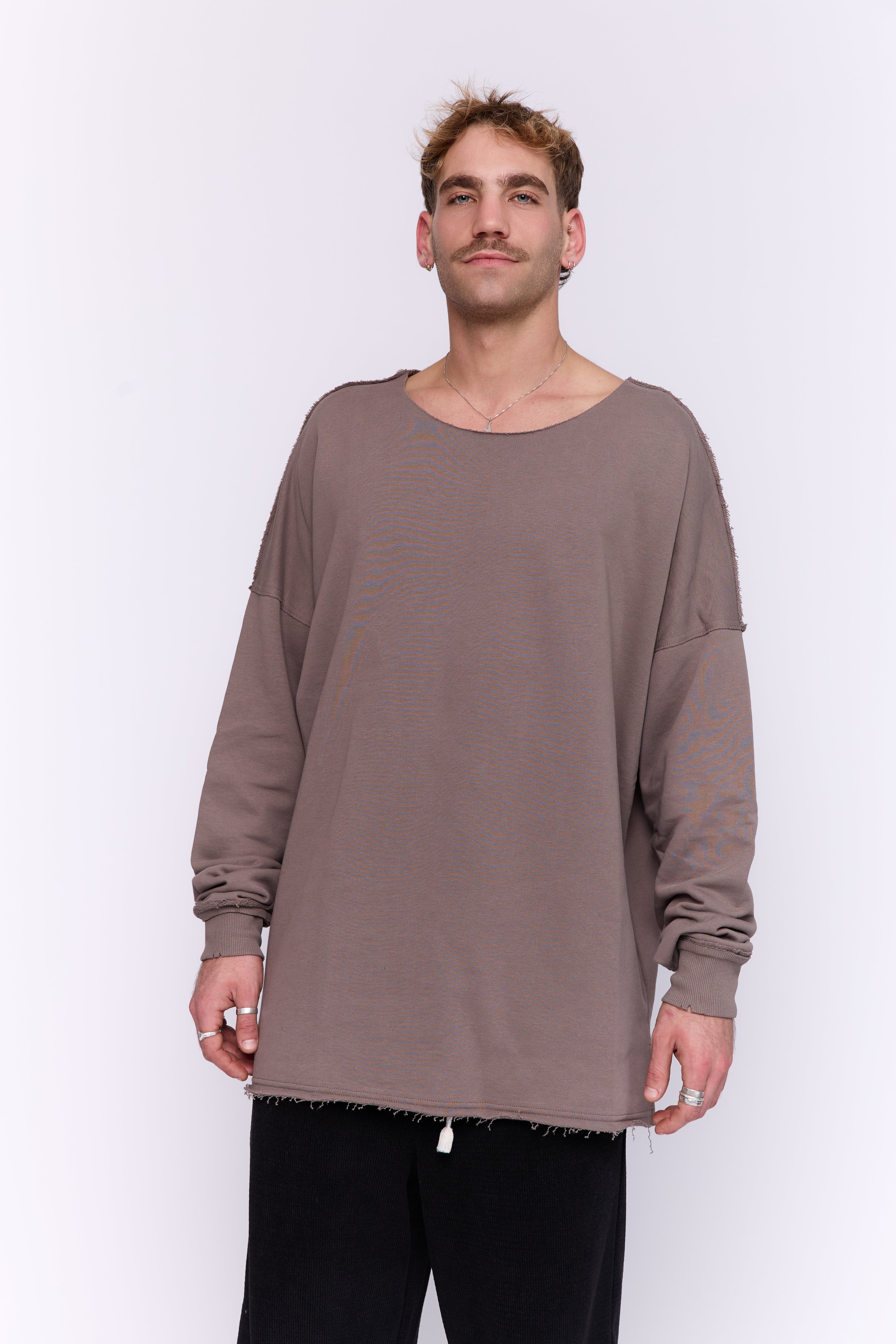 COZY SWEATER - BROWN