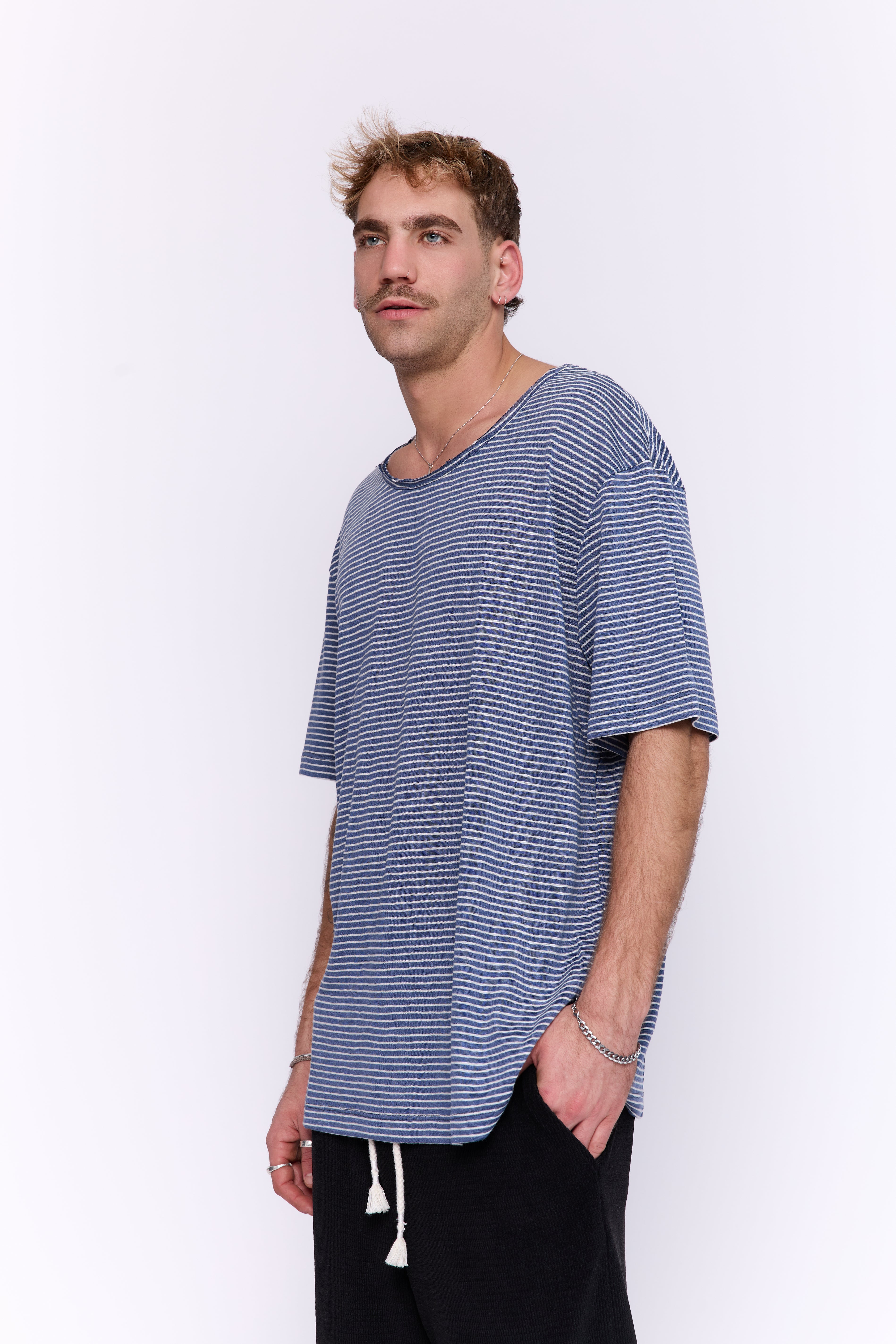 LINEN TEE - BLUE & WHITE