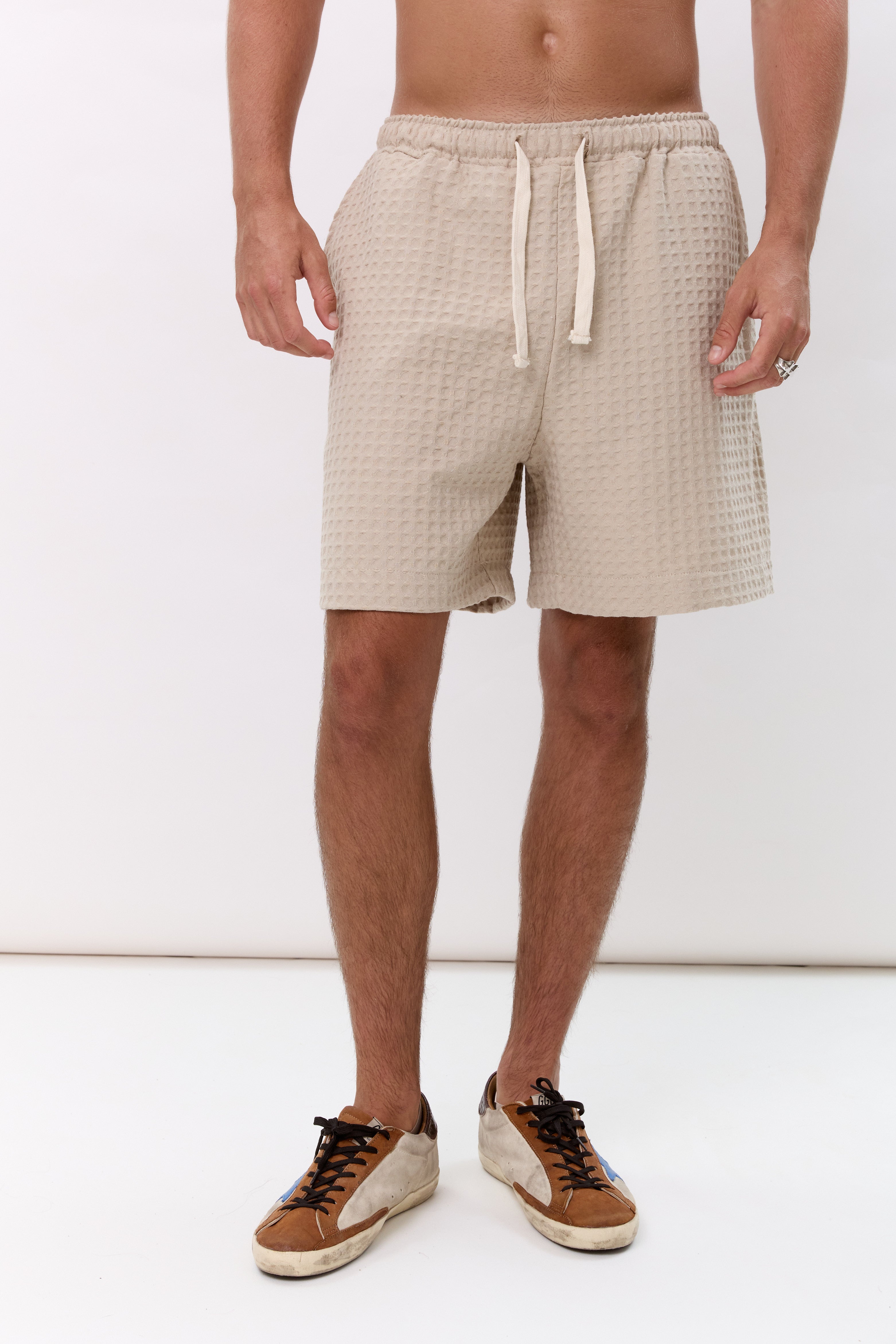 WAFFLE SHORTS - BEIGE