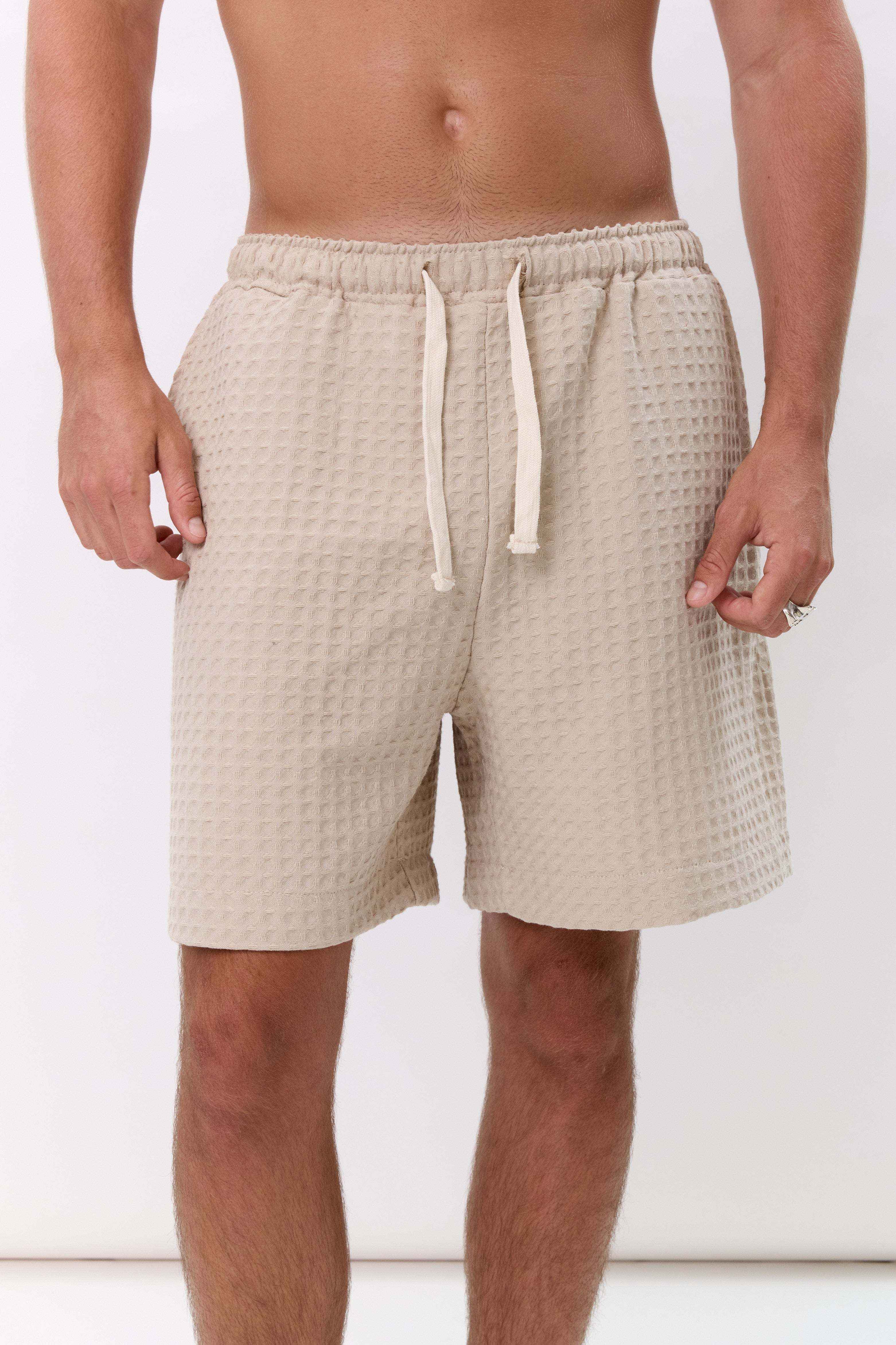 WAFFLE SHORTS - BEIGE