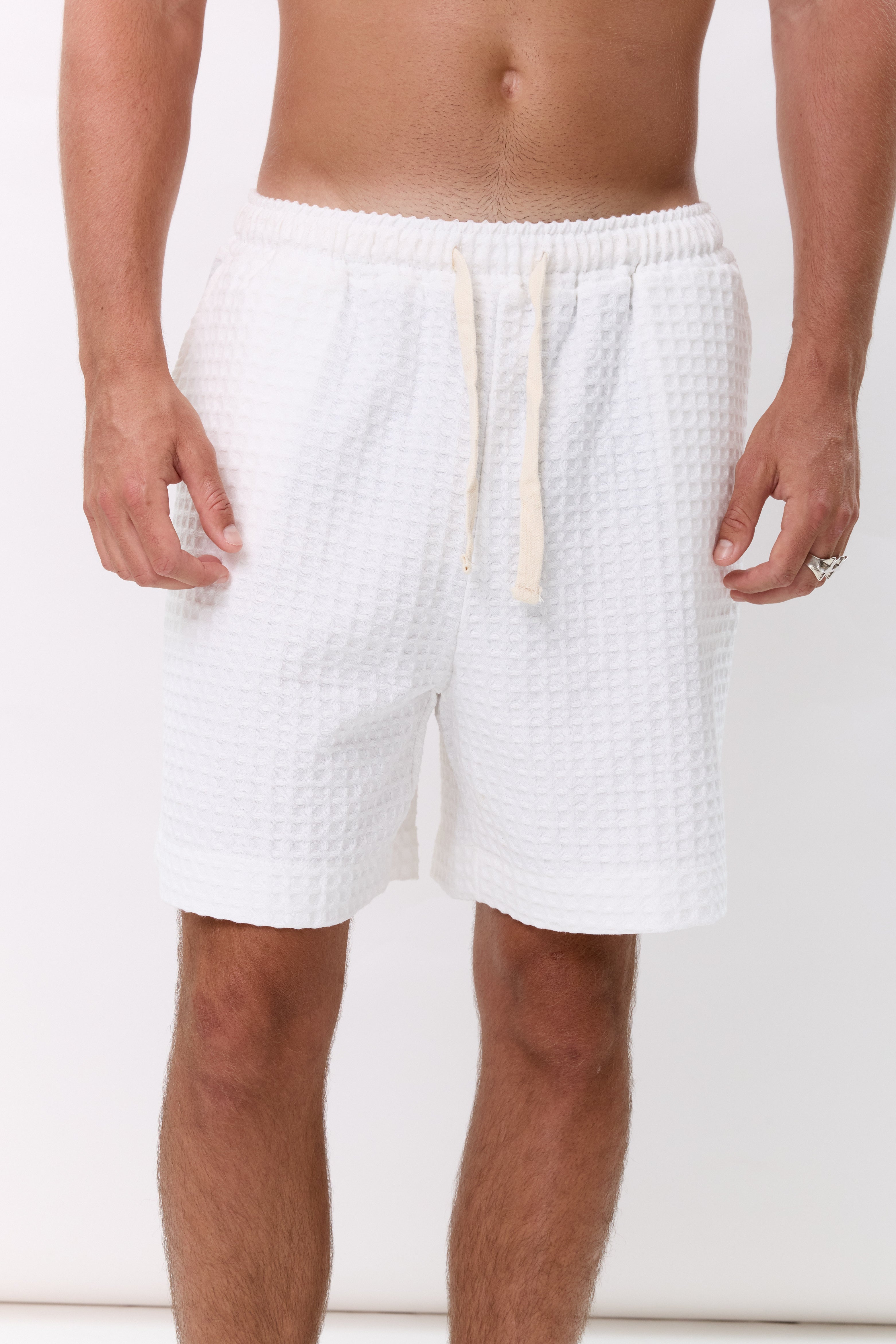 WAFFLE SHORTS - WHITE
