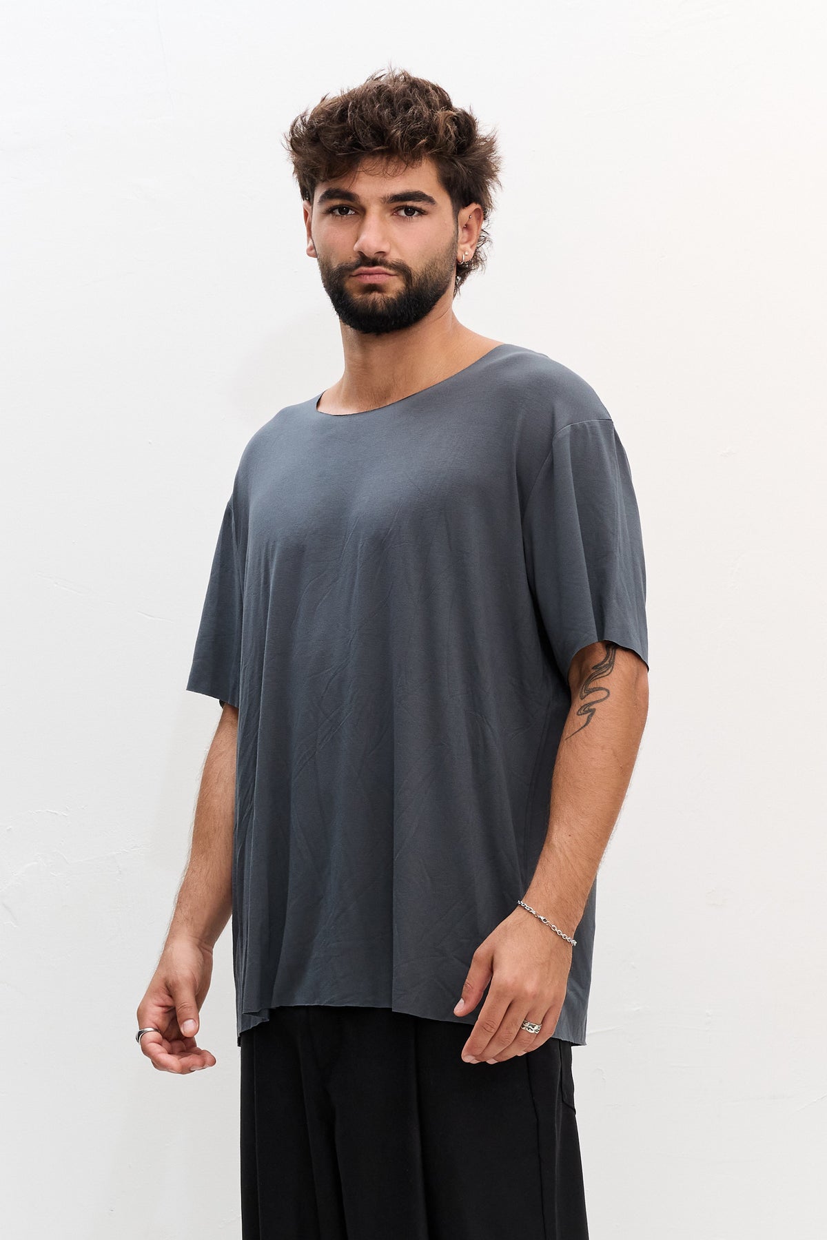 BASE TEE - GRAY