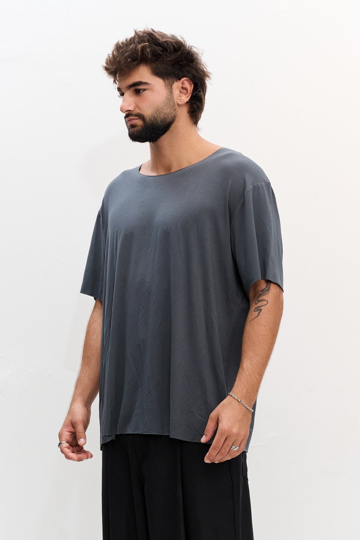 BASE TEE - GRAY