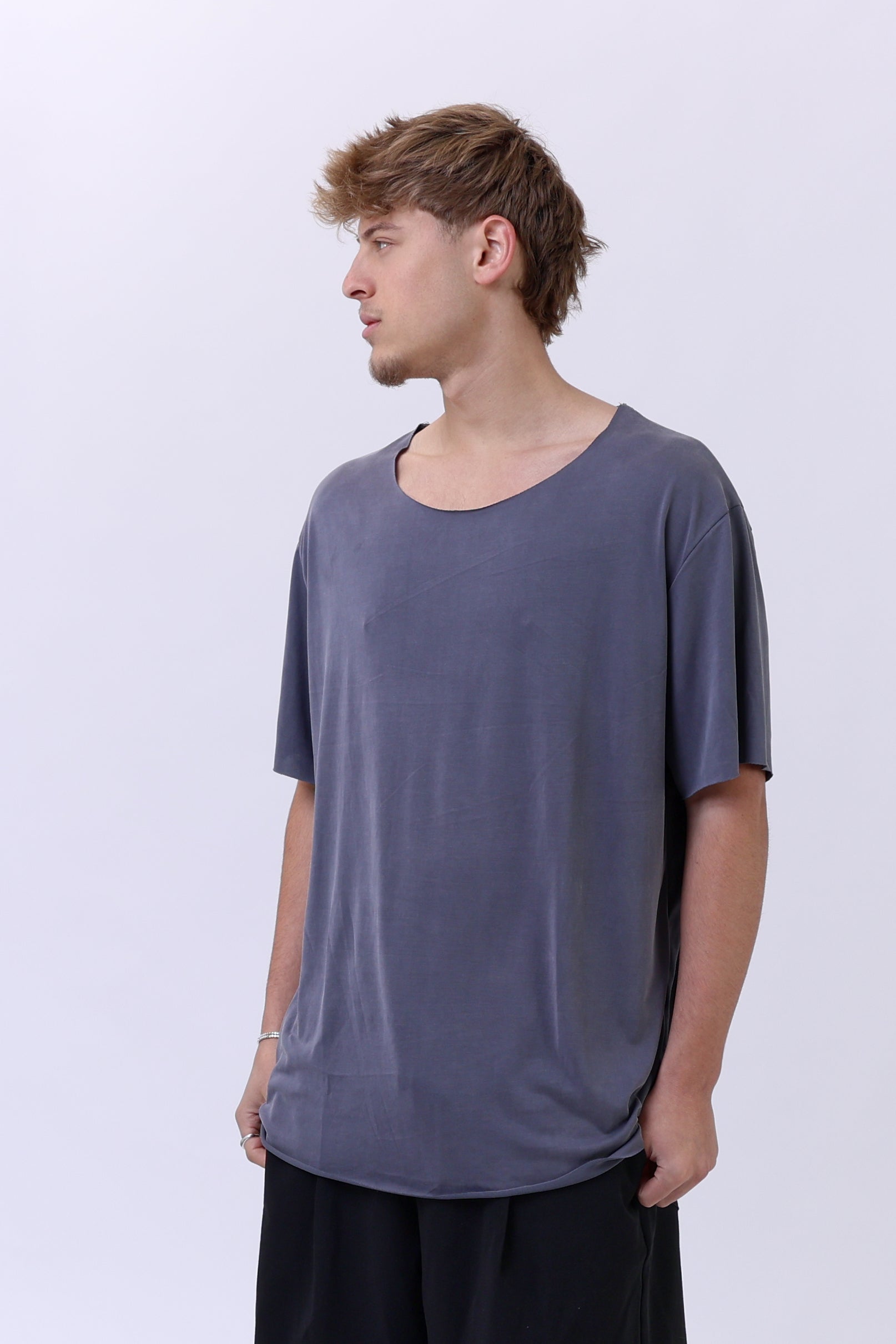 BASE TEE - GRAY