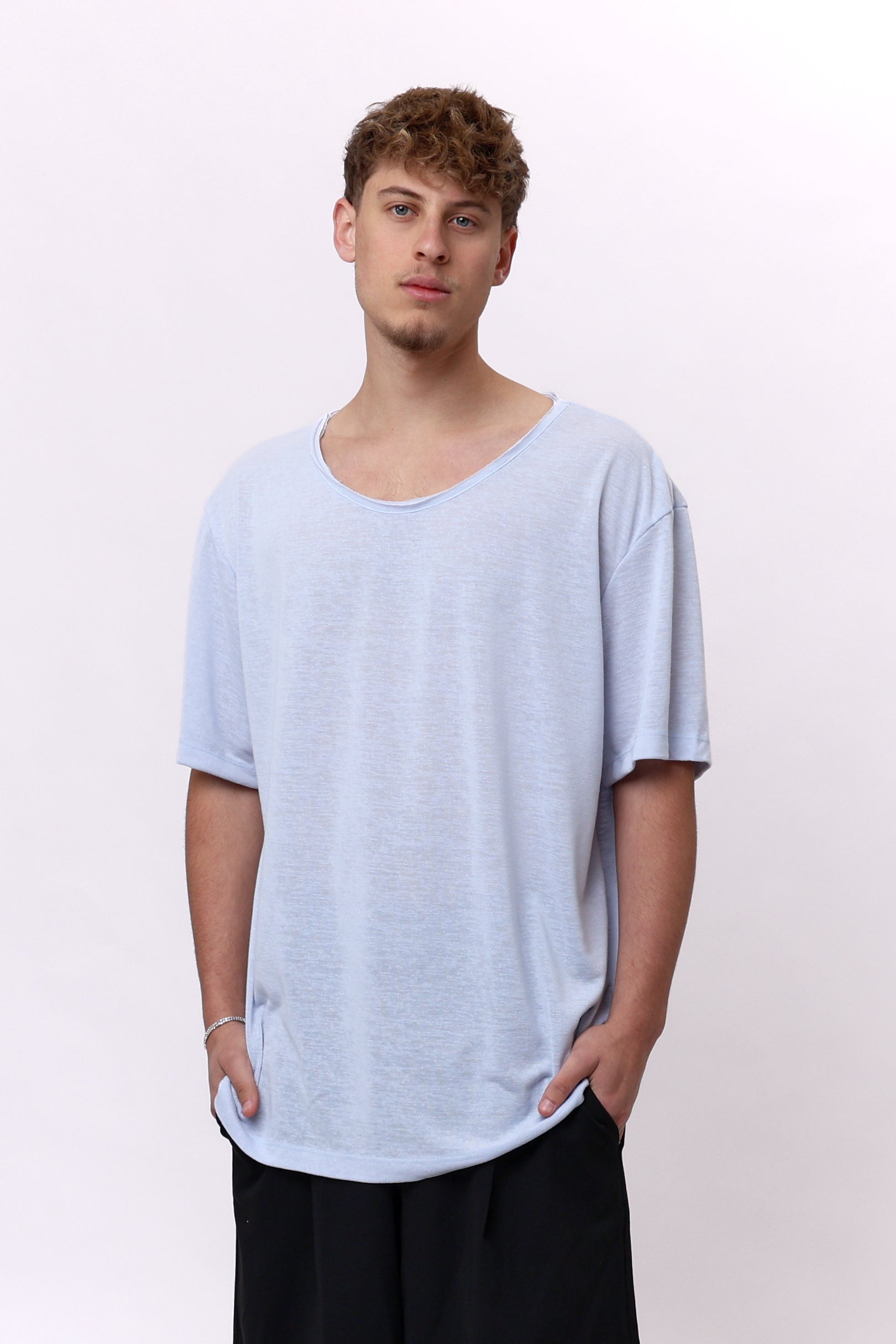 LINEN TEE - LIGHT BLUE