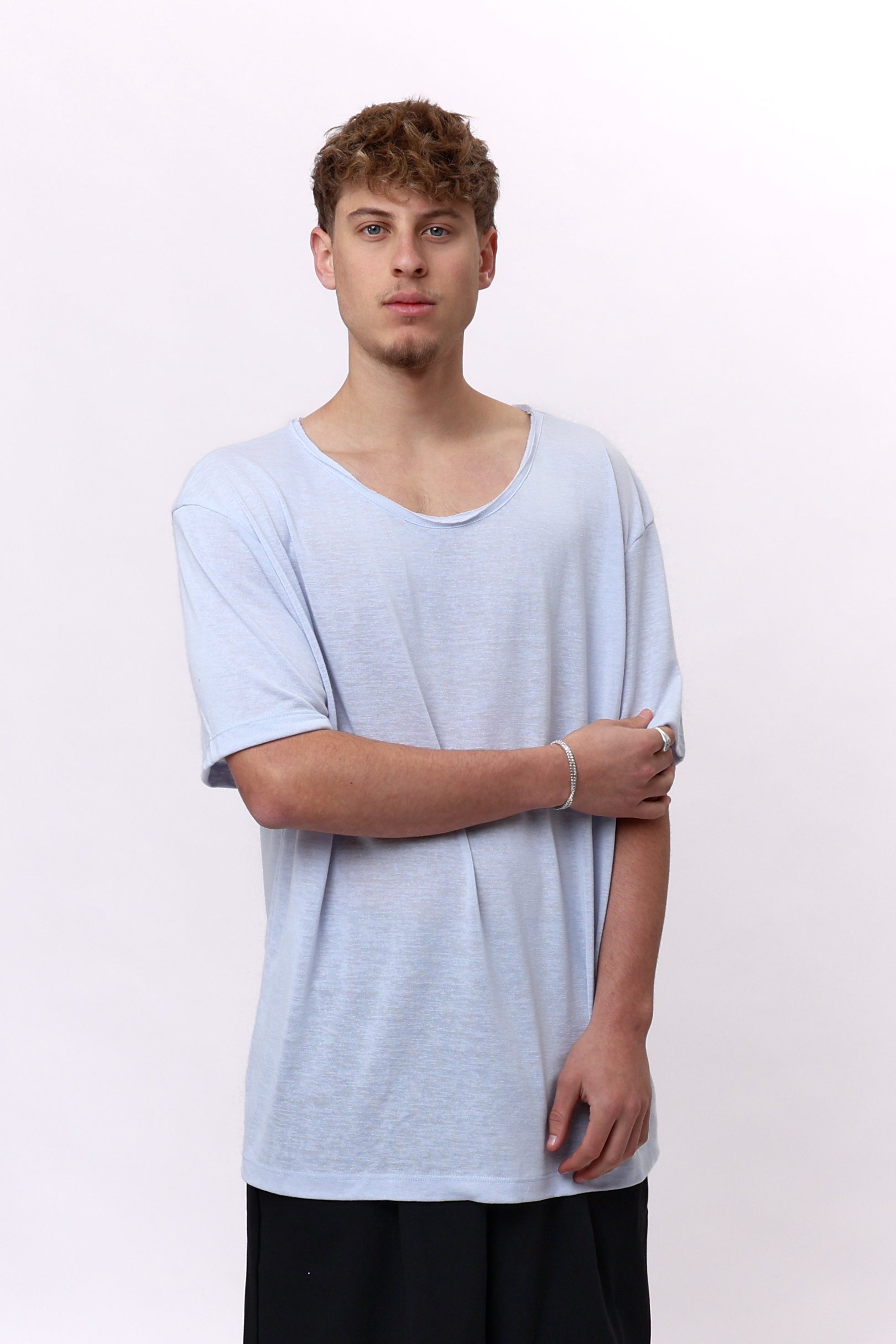 LINEN TEE - LIGHT BLUE