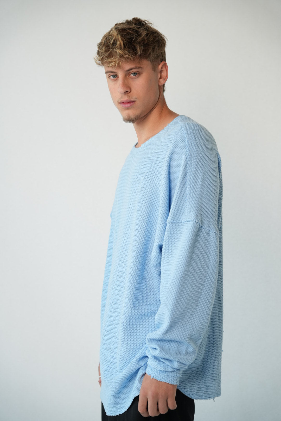 WAFFLE SWEAT - LIGHT BLUE